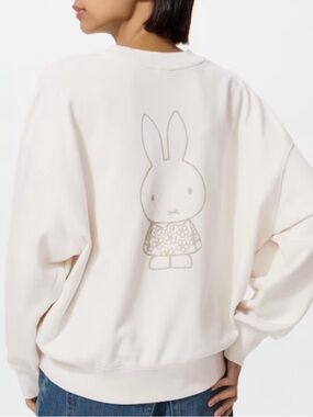 Uniqlo Cream Sweatshirt with Miffy Graphic